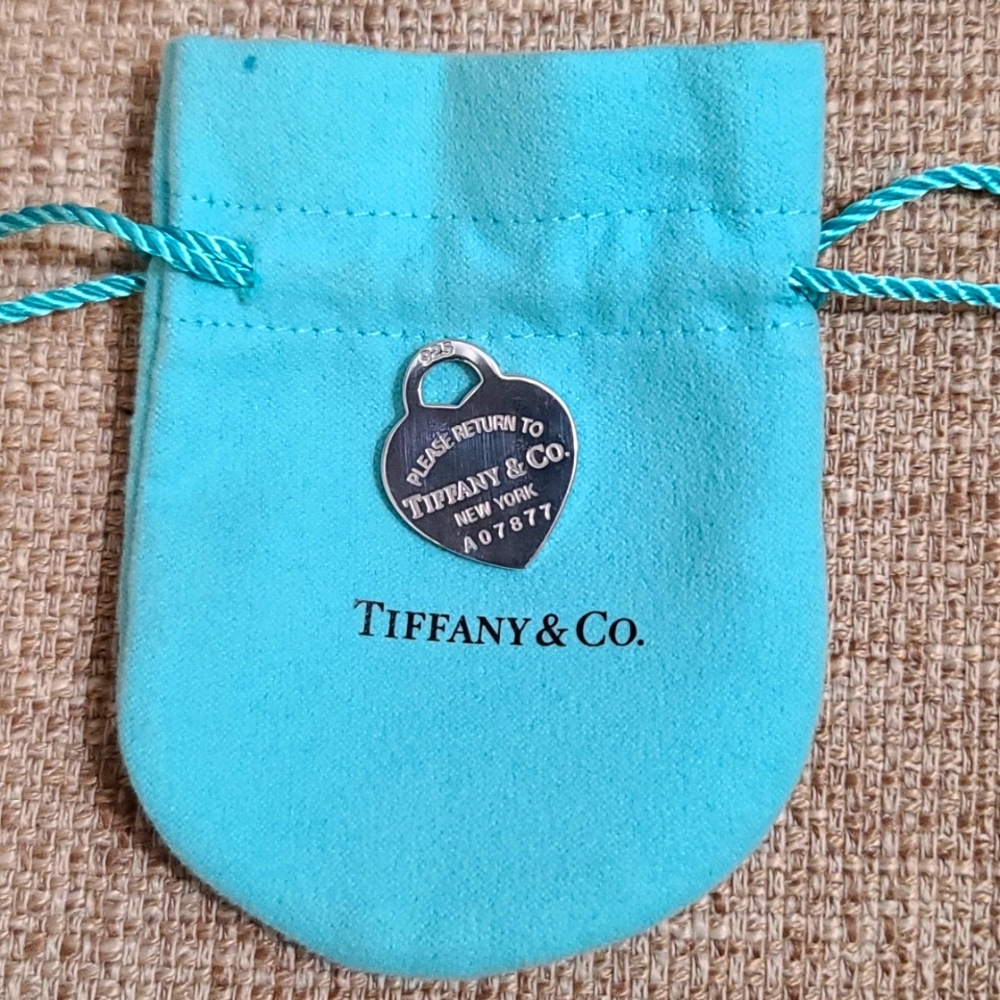Tiffany Return to Tiffany Heart Pendant